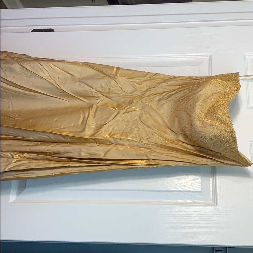 Strapless Nina Canacci Dress